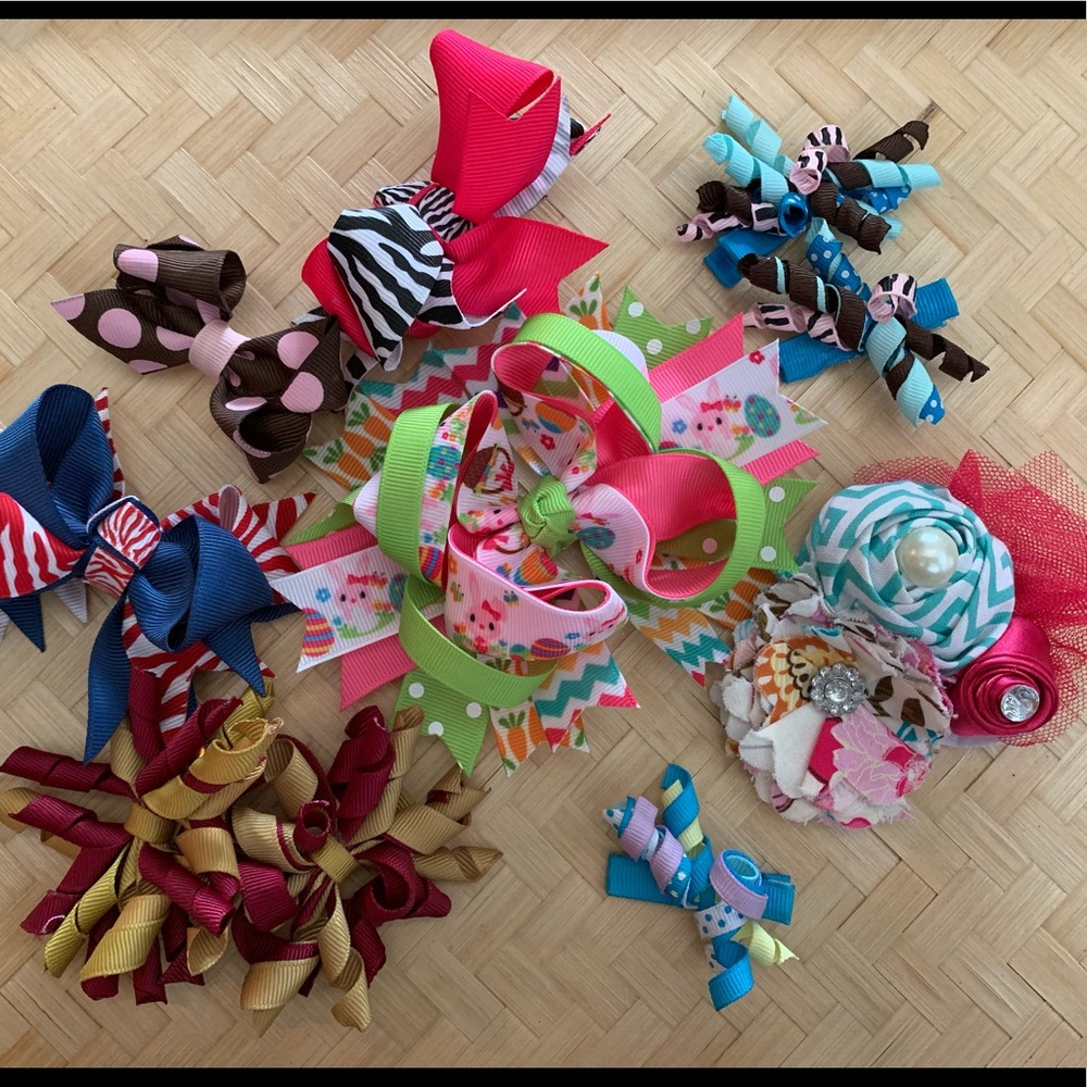 Lot of bows